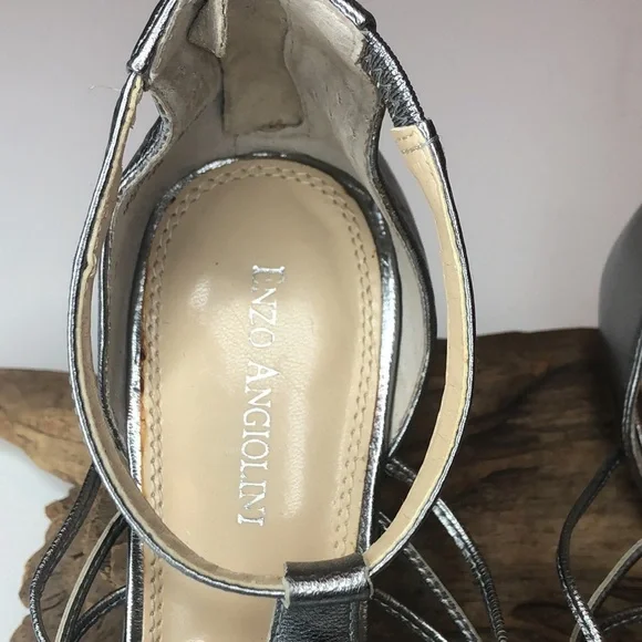 Enzo Angiolini Silver Strappy Leather Heels Elegant Design  Zipper Back 7 1/2M - Picture 13 of 15